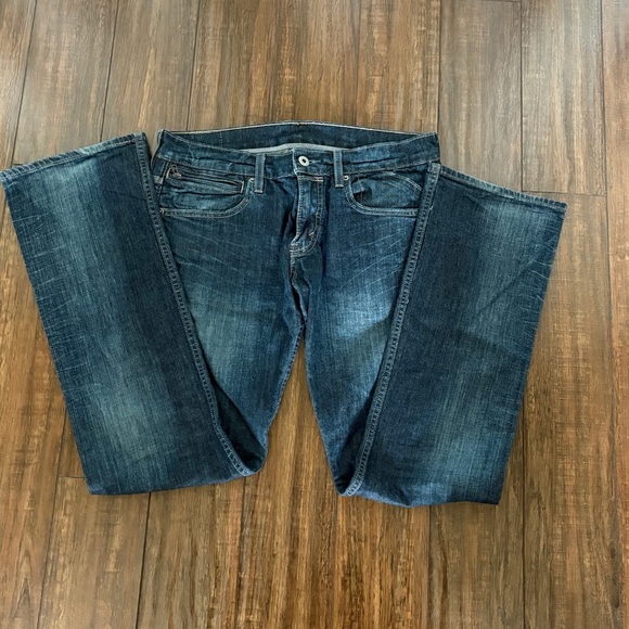 Levi's Men’s Dark Indigo Straight Jeans Size 29x32 - Picture 2 of 6